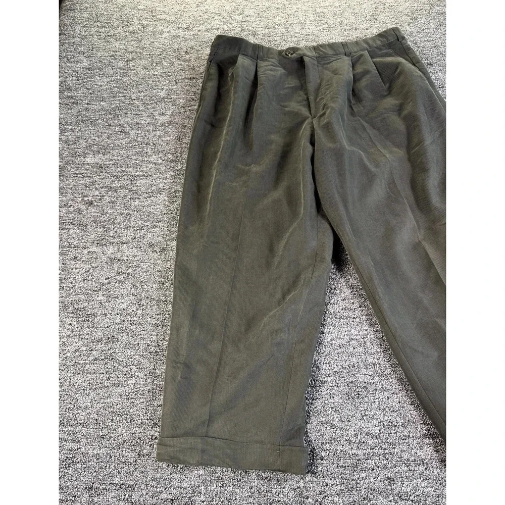 Perry Ellis Portfolio Crop Pants Men 40x29 Gray Pleated Front Classic Cuffed Hem